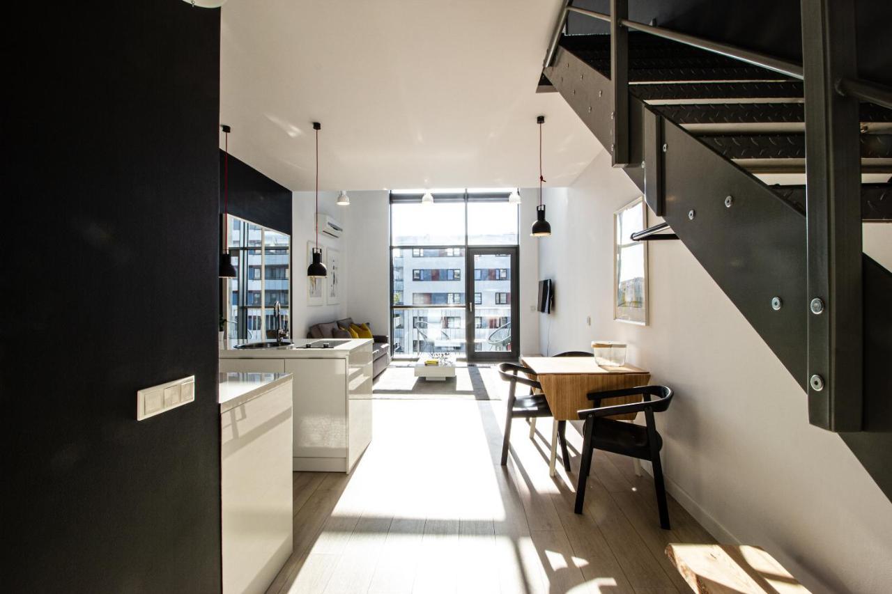 Qbik Loft Modern Apartment Warsaw Exterior photo